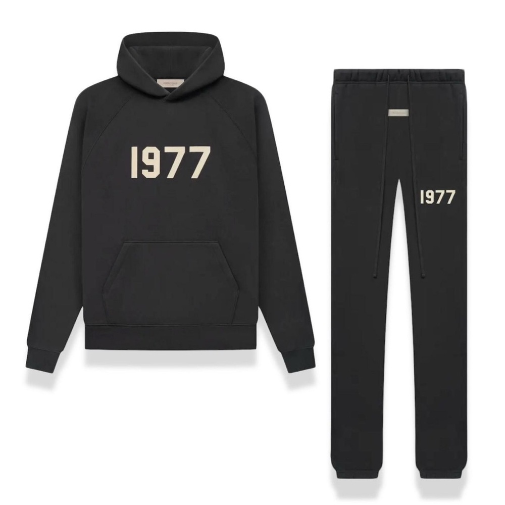 Fear of God Essentials 1977 Iron 2 Piece Set FW22 XS